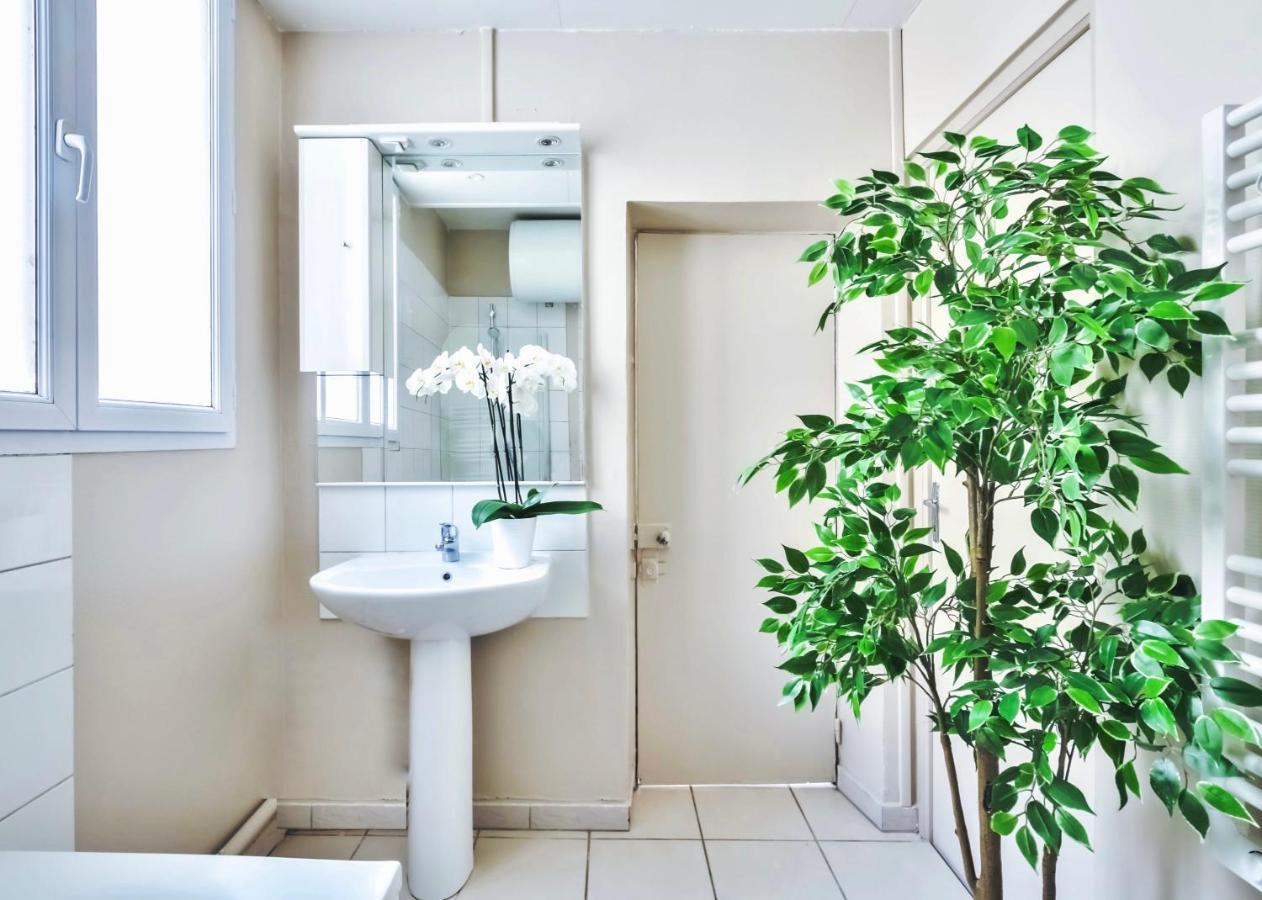 Charming Family Flat Near Montparnasse Apartment Paris Bagian luar foto